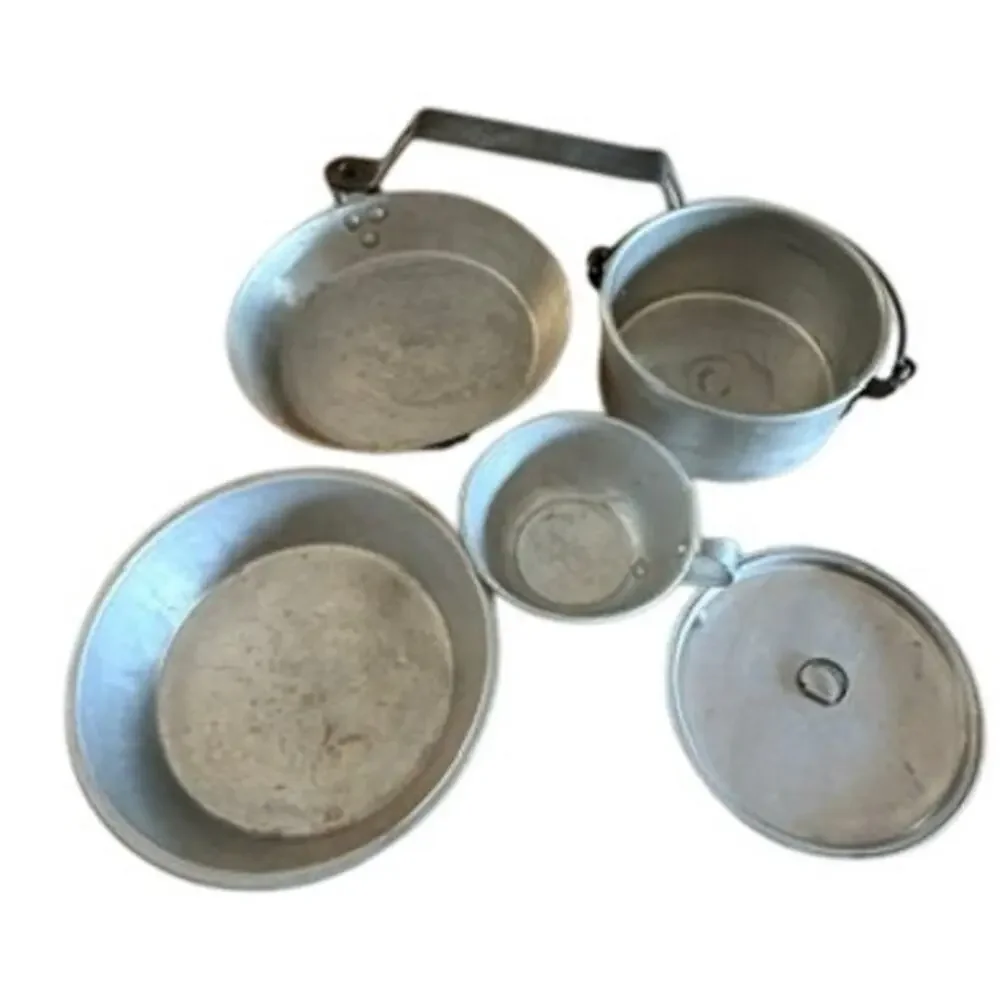 Vintage Wear-Ever Aluminum Mess Kit Camping Cook Set w/ Carry Bag USA